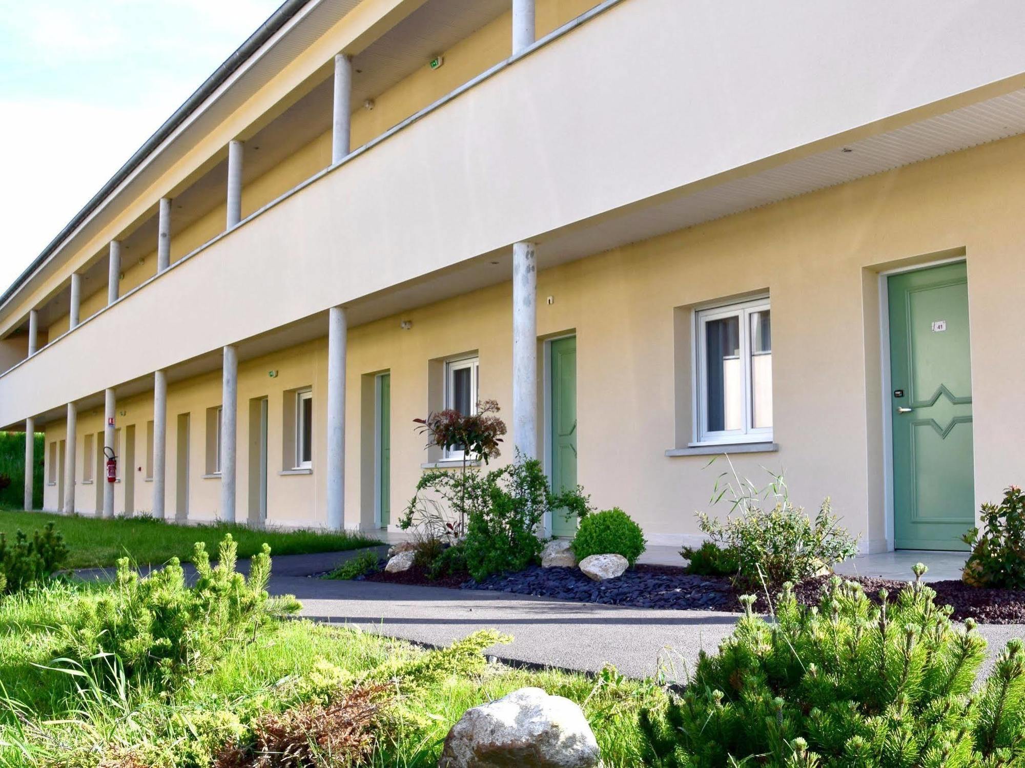 Logis Des Sources Hotel Creney-pres-Troyes Exterior photo